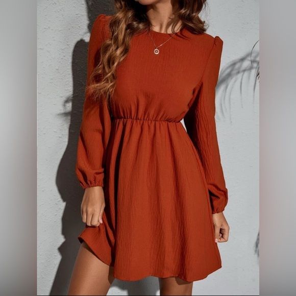 SHEIN Solid Keyhole Back Dress | S - Picture 1 of 4